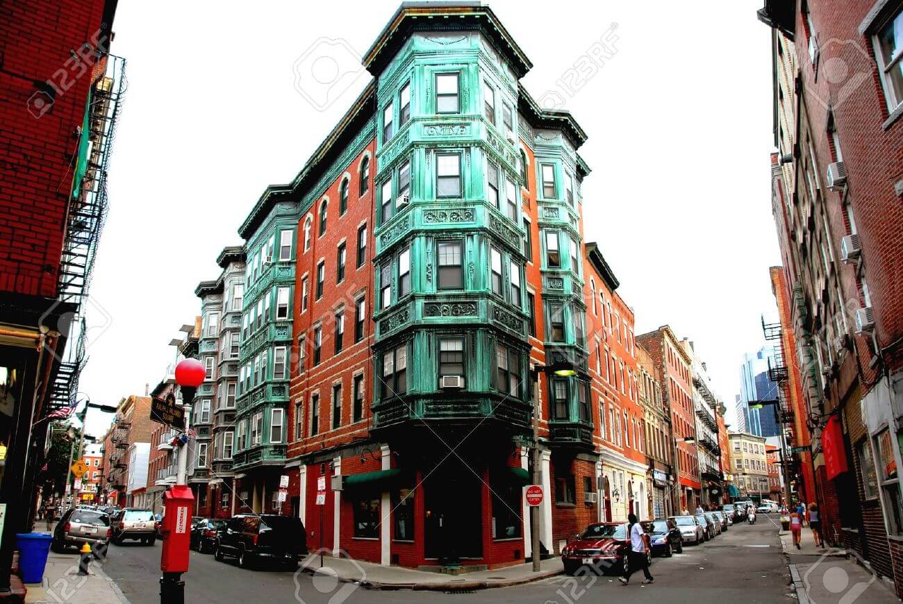 475508-Street-intesection-in-Boston-historical-North-End-Stock-Photo